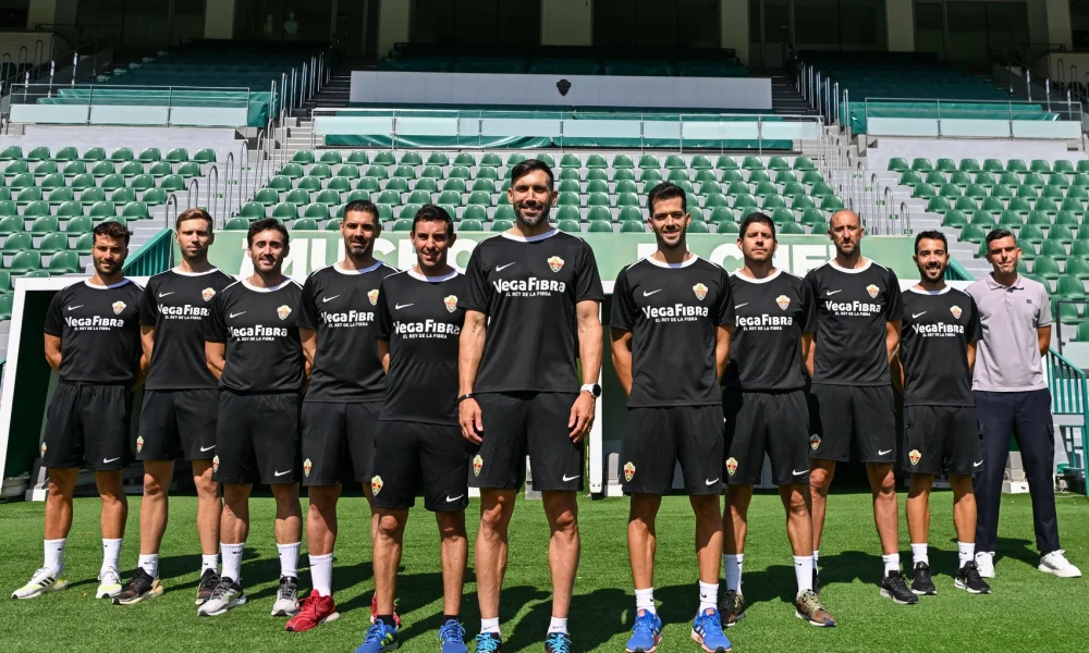 El Elche presenta a su nuevo cuerpo técnico - TeleElx