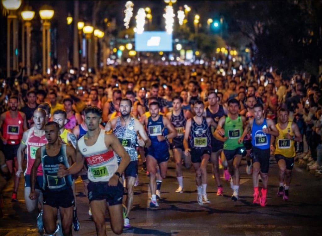 La Elche Night Race 2026 bate su récord de participación con 6.100 inscritos