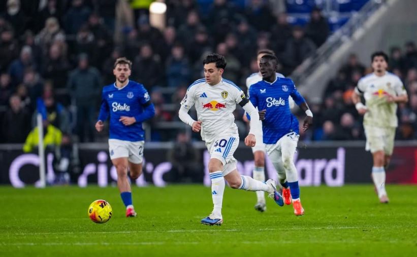 El Elche C.F. pregunta por Facundo Buonanotte para reforzar la medular