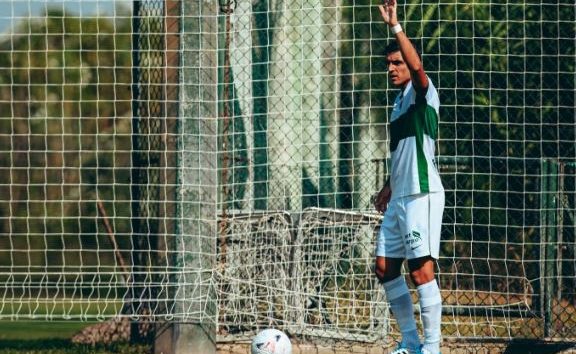 El Elche inicia su ‘stage’ en Algorfa con Riazor ya en el horizonte