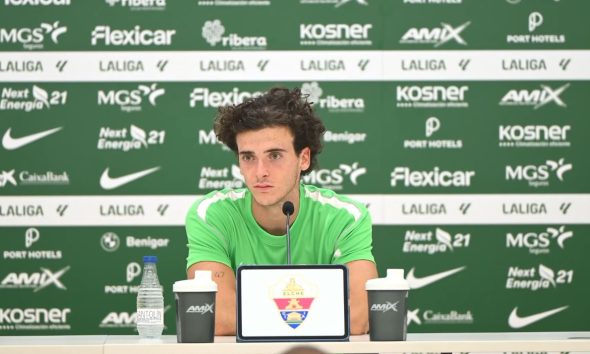 Morcillo apuesta por ver un Elche “camaleónico” en el regreso de LaLiga