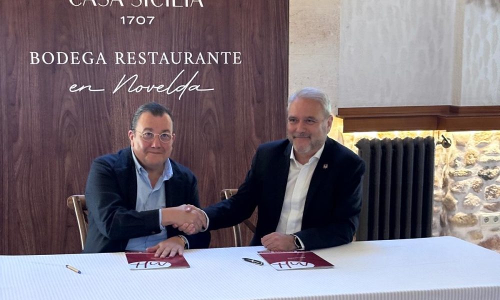 Vectalia y la Cátedra de Enoturismo y Cultura del Vino Casa Sicilia renueva su compromiso con la Universidad Miguel Hernández